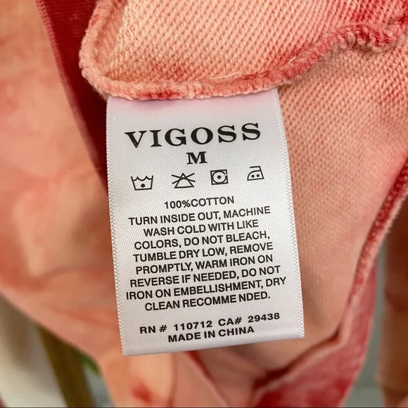 Vigoss Women’s Pink Tie Dye Crewneck Light Weight Sweatshirt Size Medium New - Picture 4 of 5